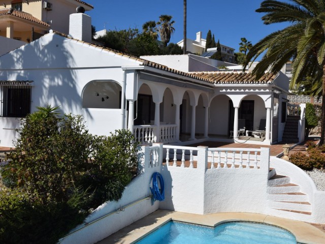 4 Sovrums Villa i Mijas Costa