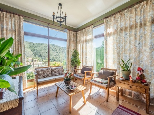 3 Bedrooms Apartment in Benahavís