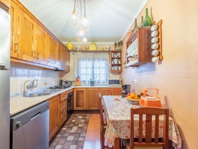 3 Bedrooms Apartment in Benahavís