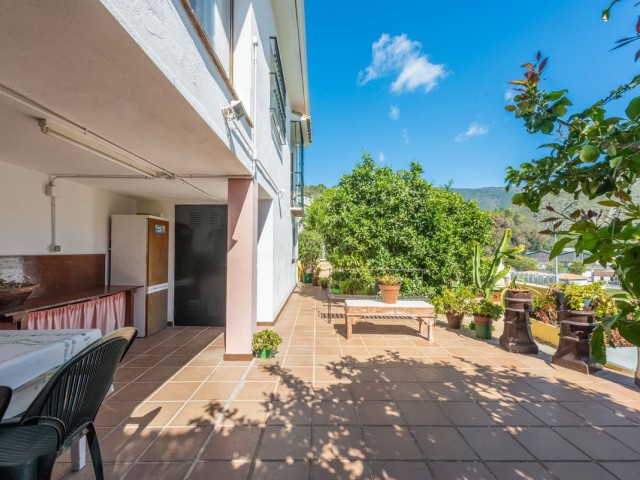 3 Bedrooms Apartment in Benahavís
