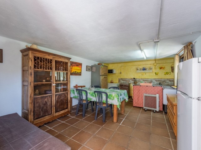3 Bedrooms Apartment in Benahavís