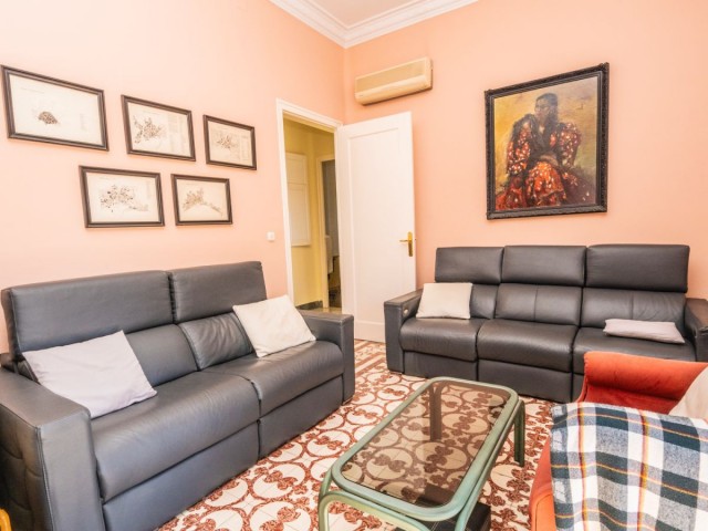 6 Makuuhuoneen Huvila Málaga