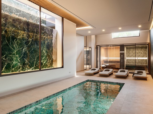 6 Bedrooms Villa in Marbella