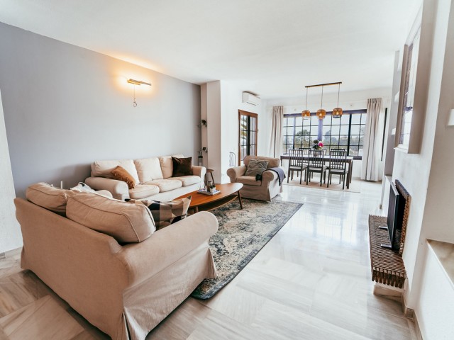 Apartment, Nueva Andalucia, R4733110