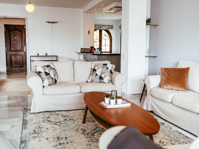 Lägenhet, Nueva Andalucia, R4733110