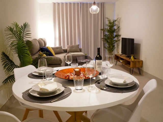 Apartment, Fuengirola, R4733275