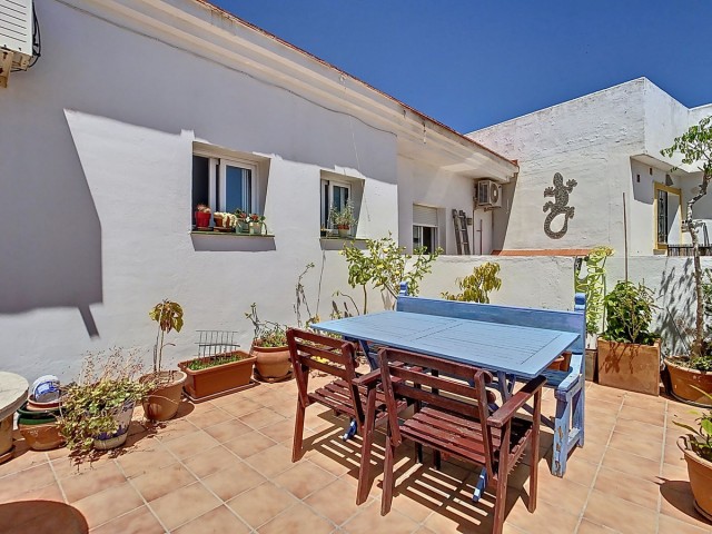 10 Soveroms Villa i Benalmadena Pueblo