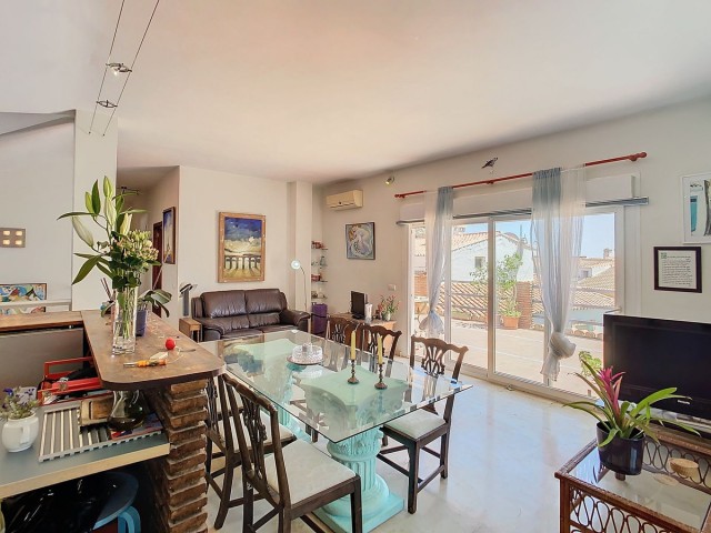 10 Soveroms Villa i Benalmadena Pueblo