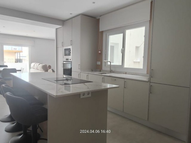 Apartment, Marbella, R4734148