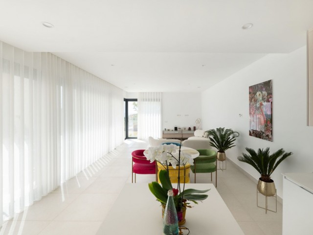 3 Slaapkamer Rijtjeshuis in Casares