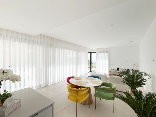 3 Slaapkamer Rijtjeshuis in Casares