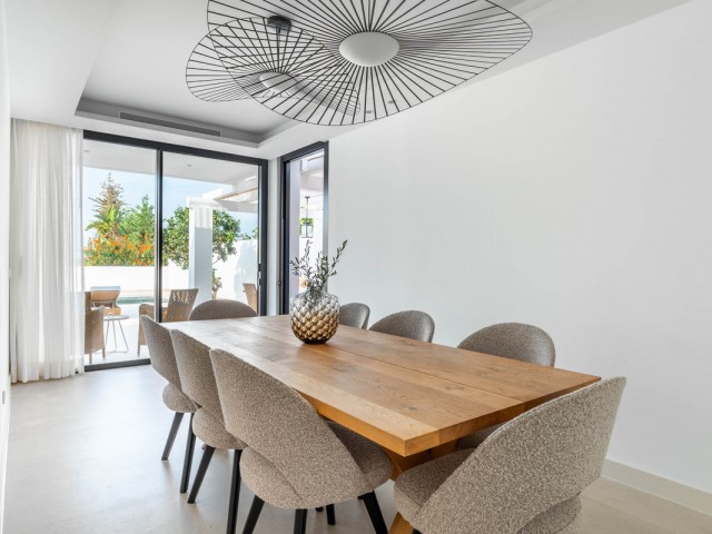 Villa avec 5 Chambres  à El Rosario