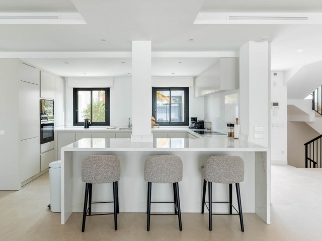 Villa avec 5 Chambres  à El Rosario