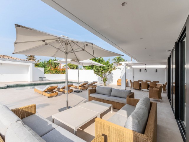 Villa avec 5 Chambres  à El Rosario