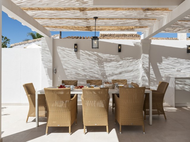 Villa avec 5 Chambres  à El Rosario
