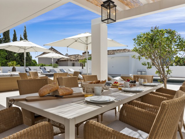 Villa avec 5 Chambres  à El Rosario