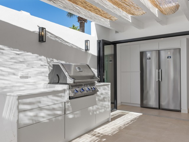Villa avec 5 Chambres  à El Rosario