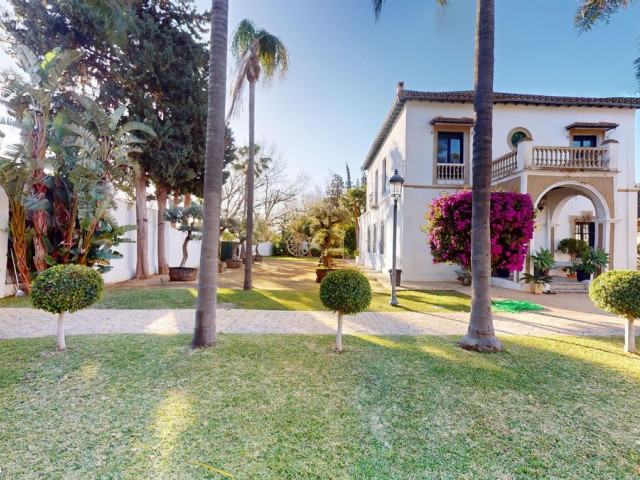 Liikekiinteistö, Torremolinos, R4740175