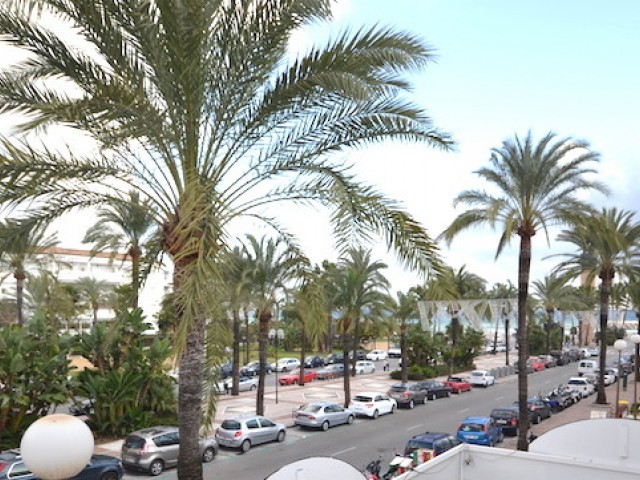 Liikekiinteistö Puerto Banús