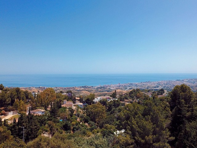  Grundstück in Mijas