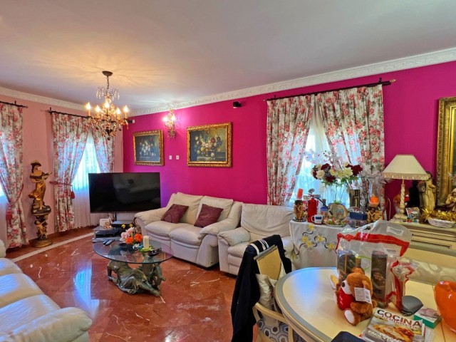 6 Schlafzimmer Villa in Reserva de Marbella