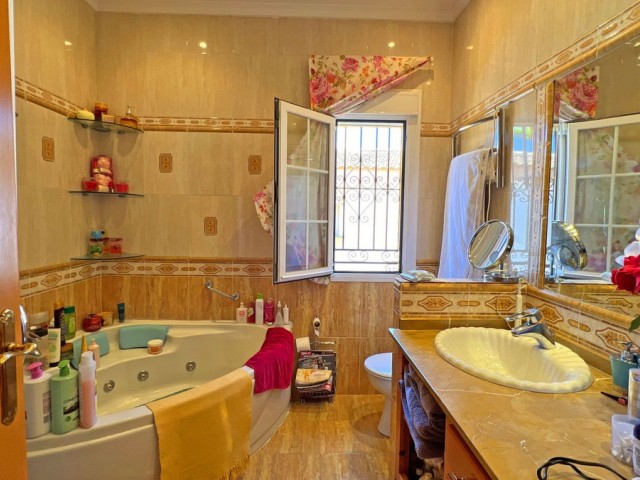 6 Schlafzimmer Villa in Reserva de Marbella