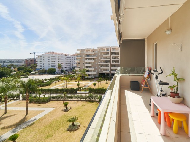 Lägenhet, Nueva Andalucia, R4722274