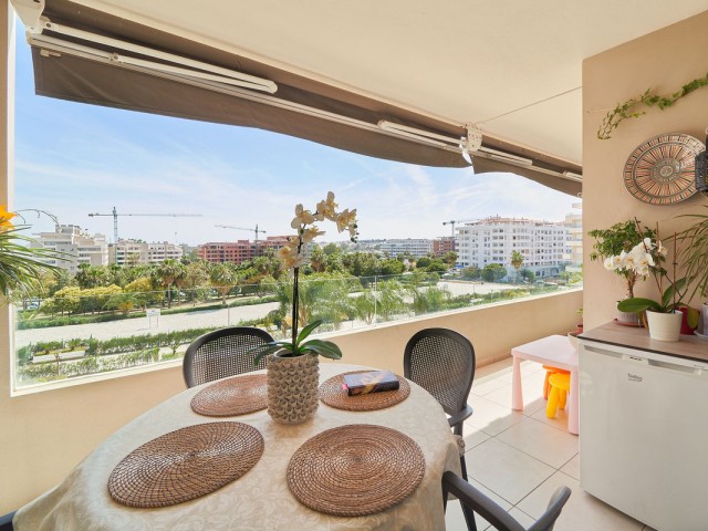Apartment, Nueva Andalucia, R4722274
