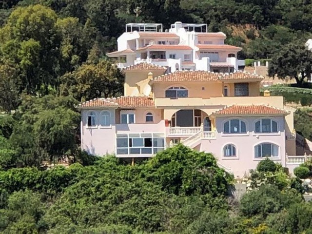 6 Slaapkamer Villa in La Mairena