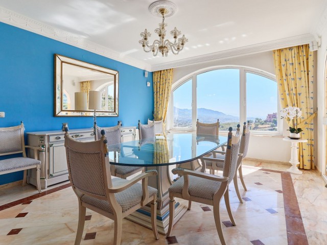 6 Slaapkamer Villa in La Mairena