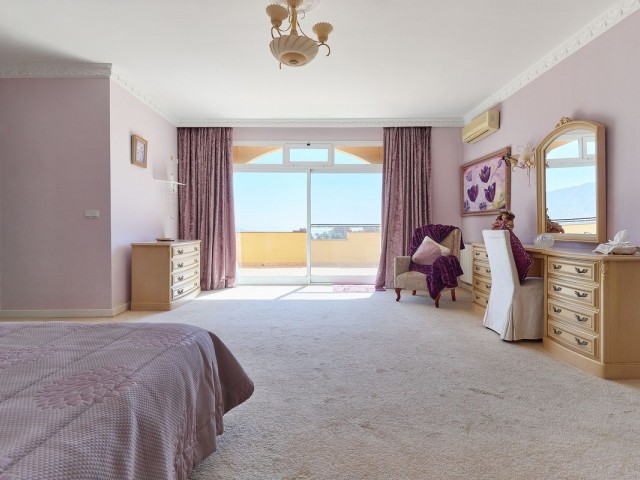 6 Slaapkamer Villa in La Mairena