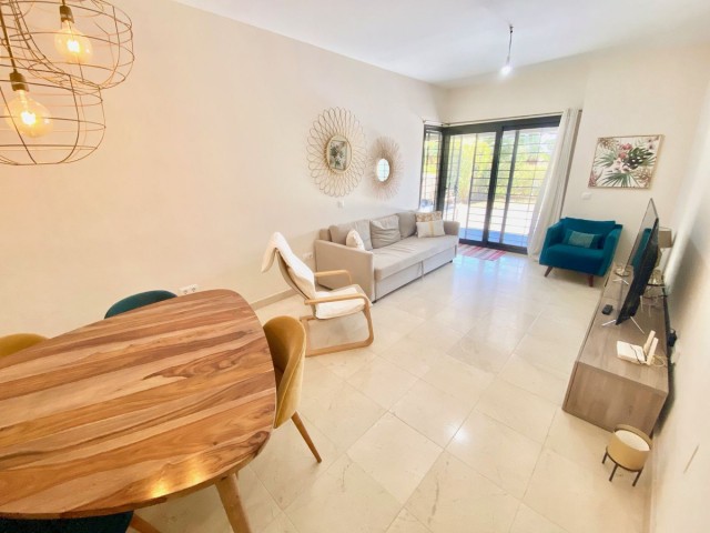 Huoneisto, Los Flamingos, R4745008
