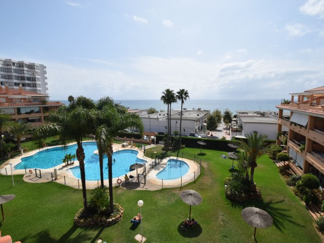 Ático con 2 Dormitorios  en La Cala de Mijas