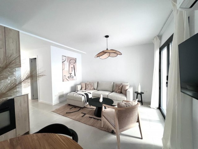 Apartment, Nueva Andalucia, R4747765