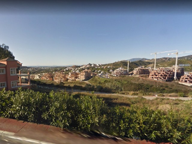  Perceel in Nueva Andalucía