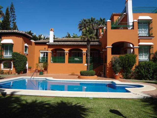 Villa, Bahía de Marbella, R2520899