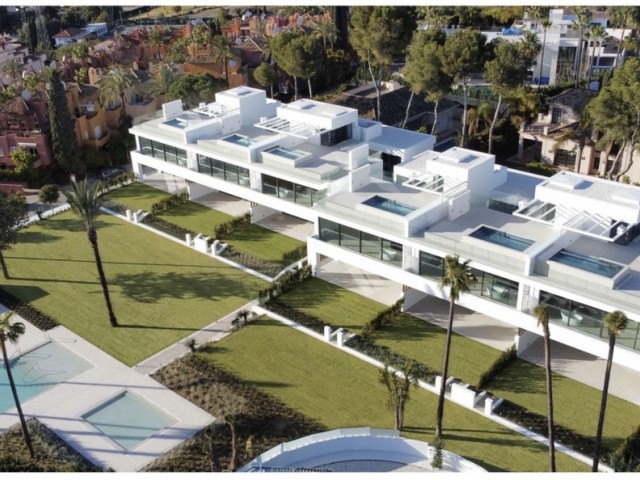 4 Slaapkamer Villa in Nueva Andalucía
