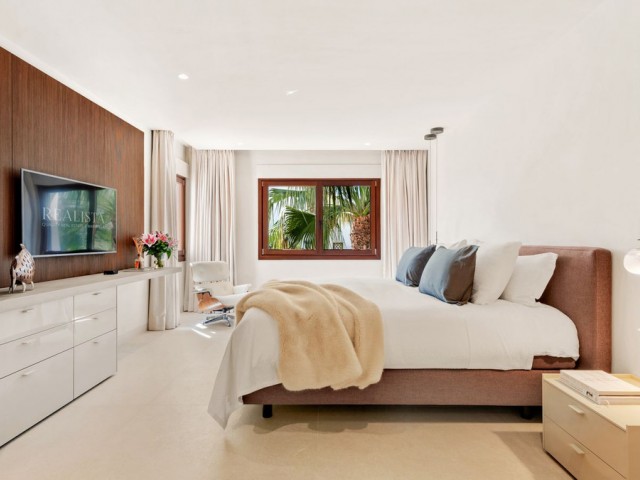 Penthouse in The Golden Mile