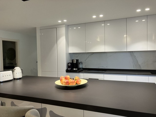 Appartement Aloha - R4749673