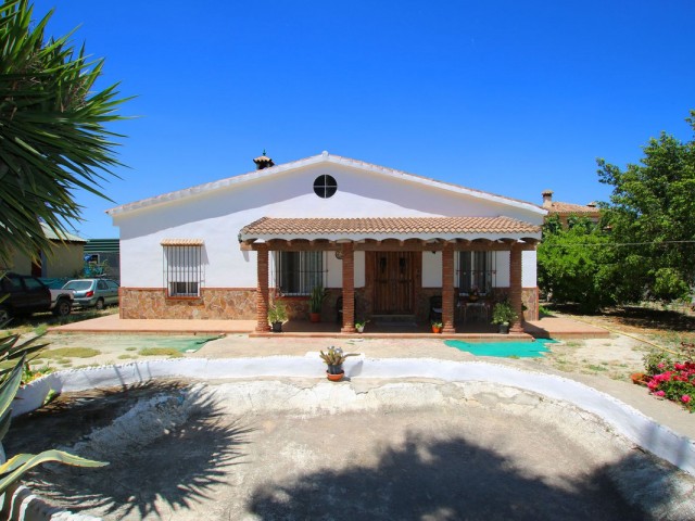 Liikekiinteistö Alhaurín el Grande