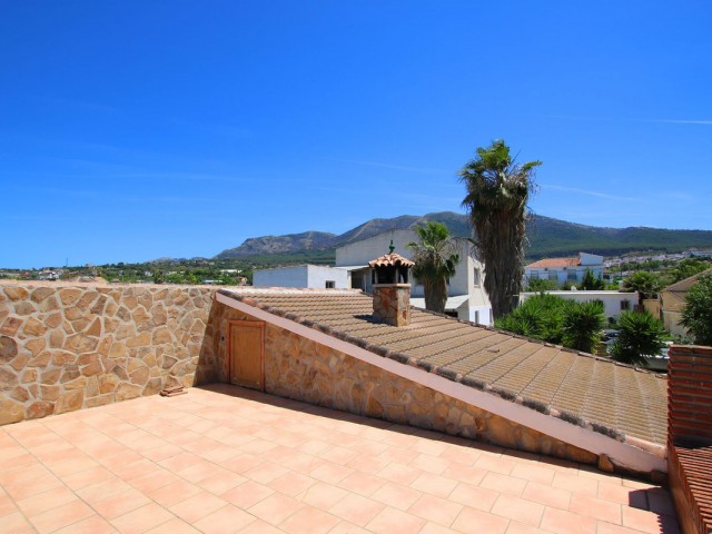 Commercial in Alhaurín el Grande