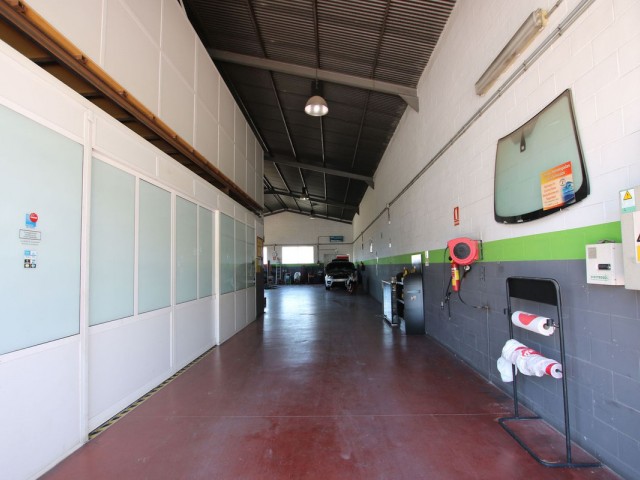 Commercial in Alhaurín el Grande