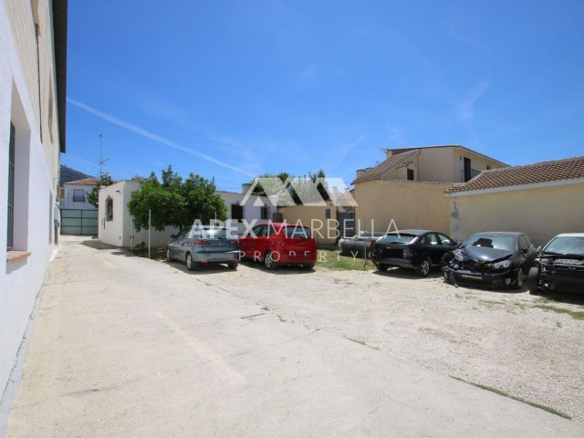 Commercial in Alhaurín el Grande