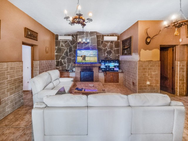 3 Schlafzimmer Villa in Casares