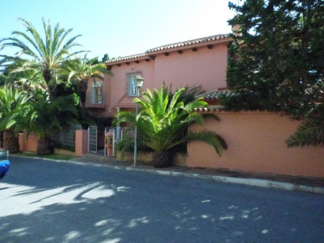 9 Schlafzimmer Villa in Torrenueva