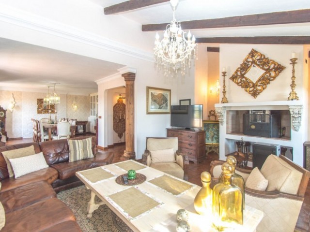 6 Sovrums Villa i Mijas Costa