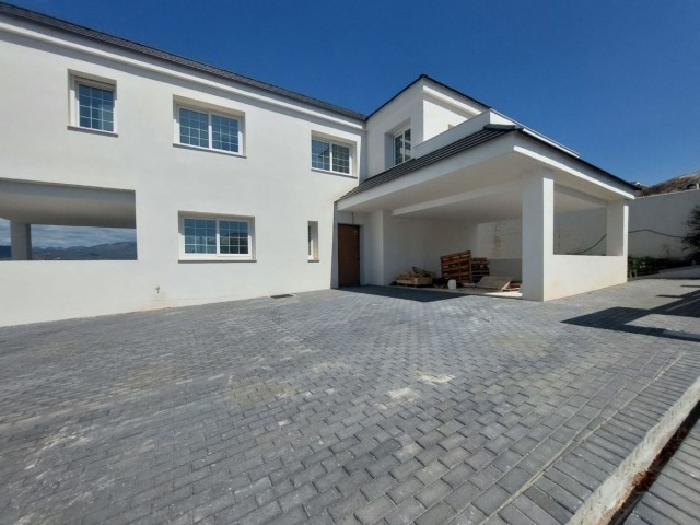 Villa avec 4 Chambres  à Mijas Golf