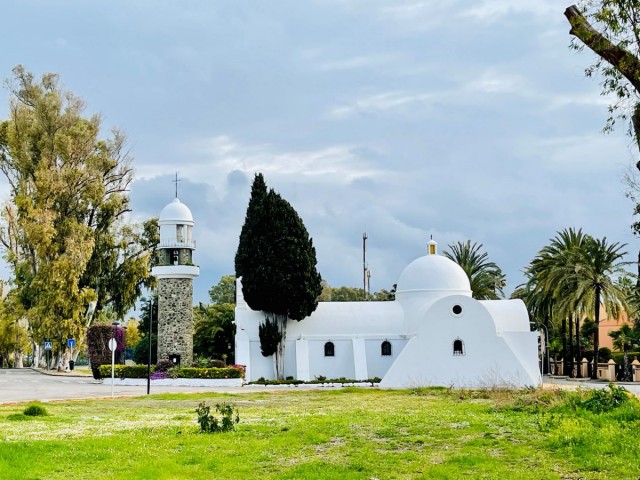  Grundstück in Guadalmina Baja