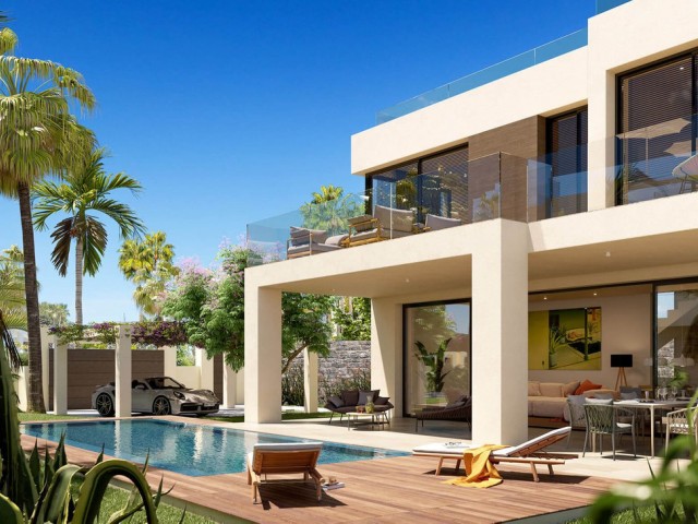 6 Bedrooms Villa in New Golden Mile