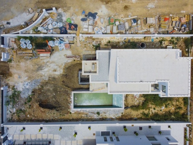 6 Schlafzimmer Villa in Atalaya